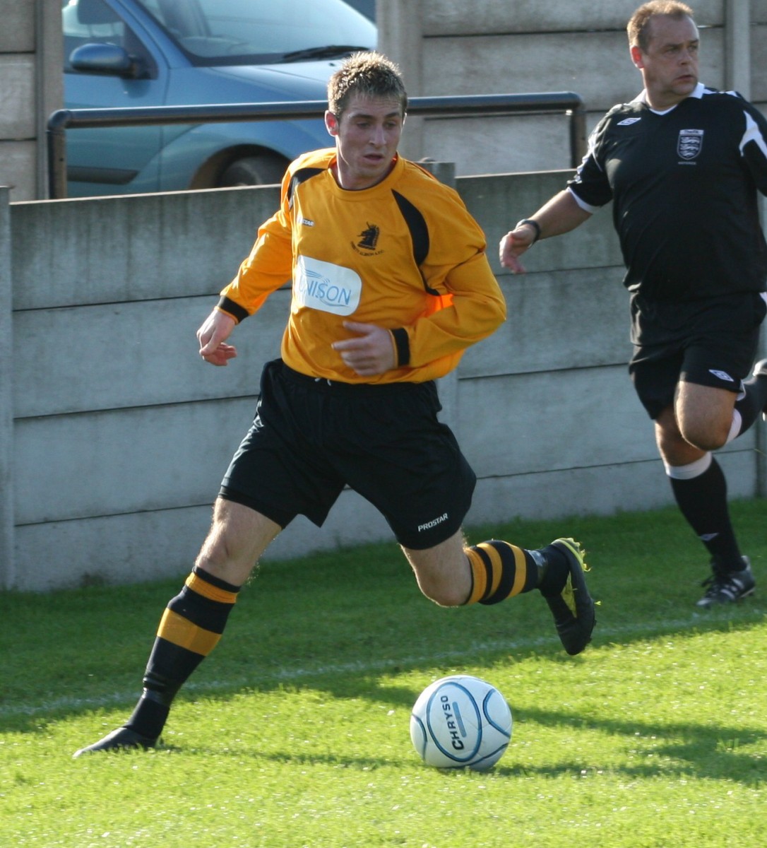 20 Sep - Ossett Albion Res v Yorkshire Amatuer Res - IMG_648