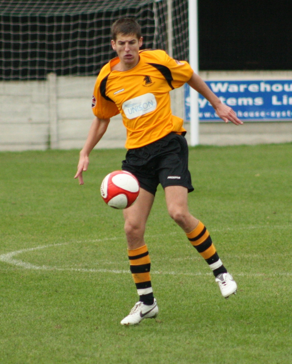 18 Oct - Ossett Albion FC v Woodley Sports FC (Unibond Div 1