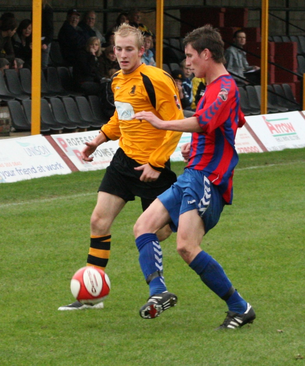 18 Oct - Ossett Albion FC v Woodley Sports FC (Unibond Div 1