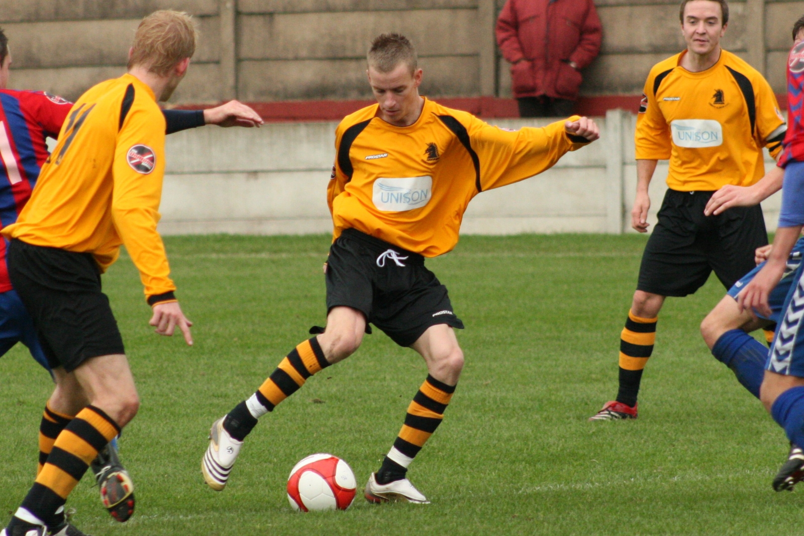 18 Oct - Ossett Albion FC v Woodley Sports FC (Unibond Div 1