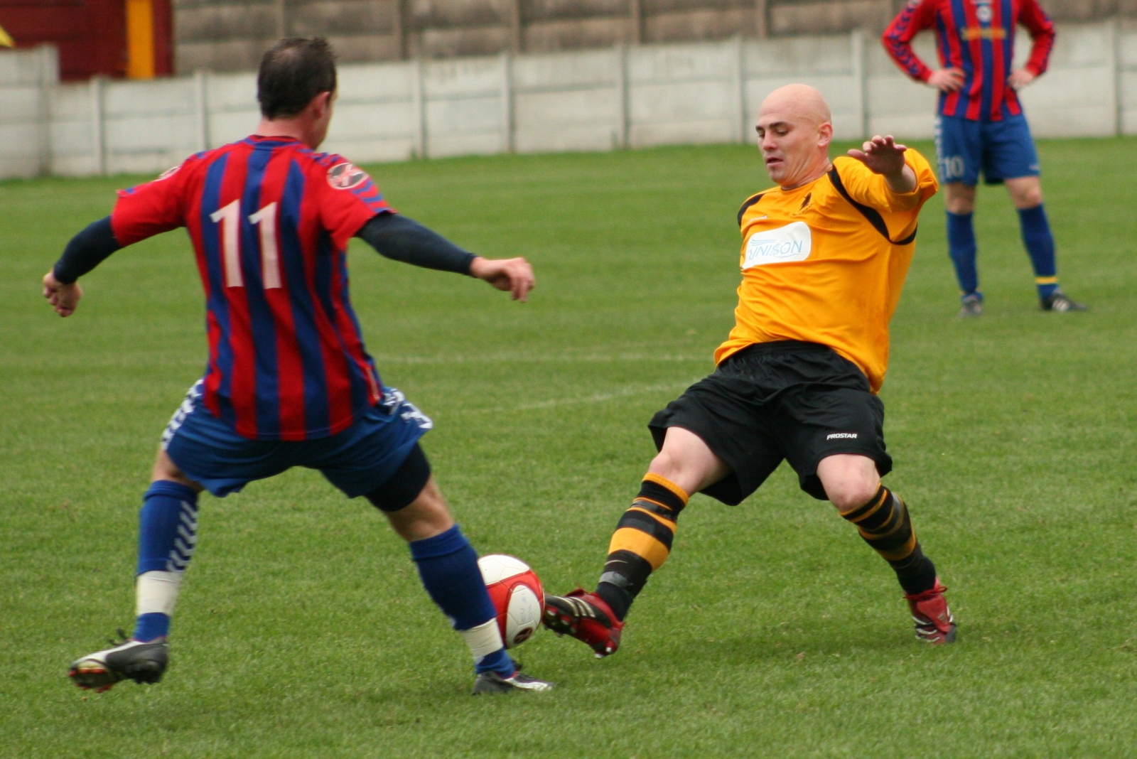 18 Oct - Ossett Albion FC v Woodley Sports FC (Unibond Div 1