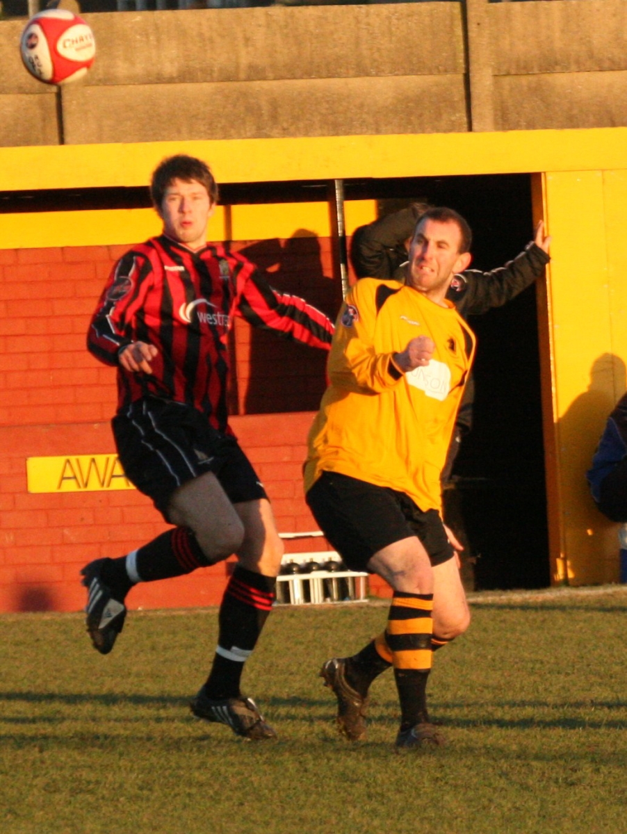 6th Dec - Ossett Albion v Radcliffe Borough FC - IMG_2064 .J