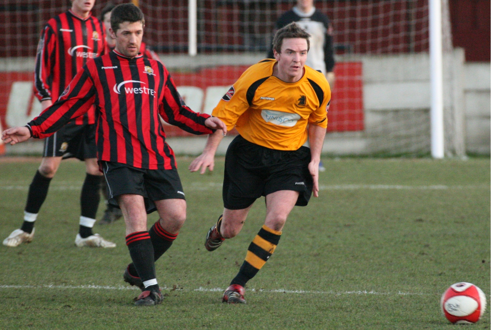 6th Dec - Ossett Albion v Radcliffe Borough FC - IMG_2174 .J