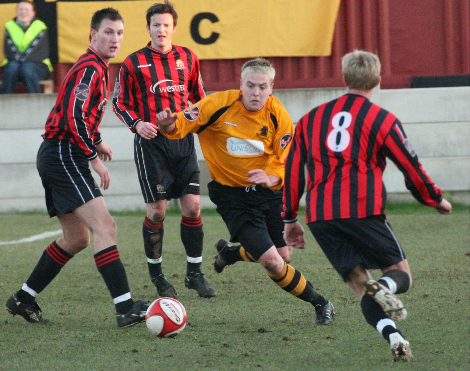 6th Dec - Ossett Albion v Radcliffe Borough FC - Kyle Cook b