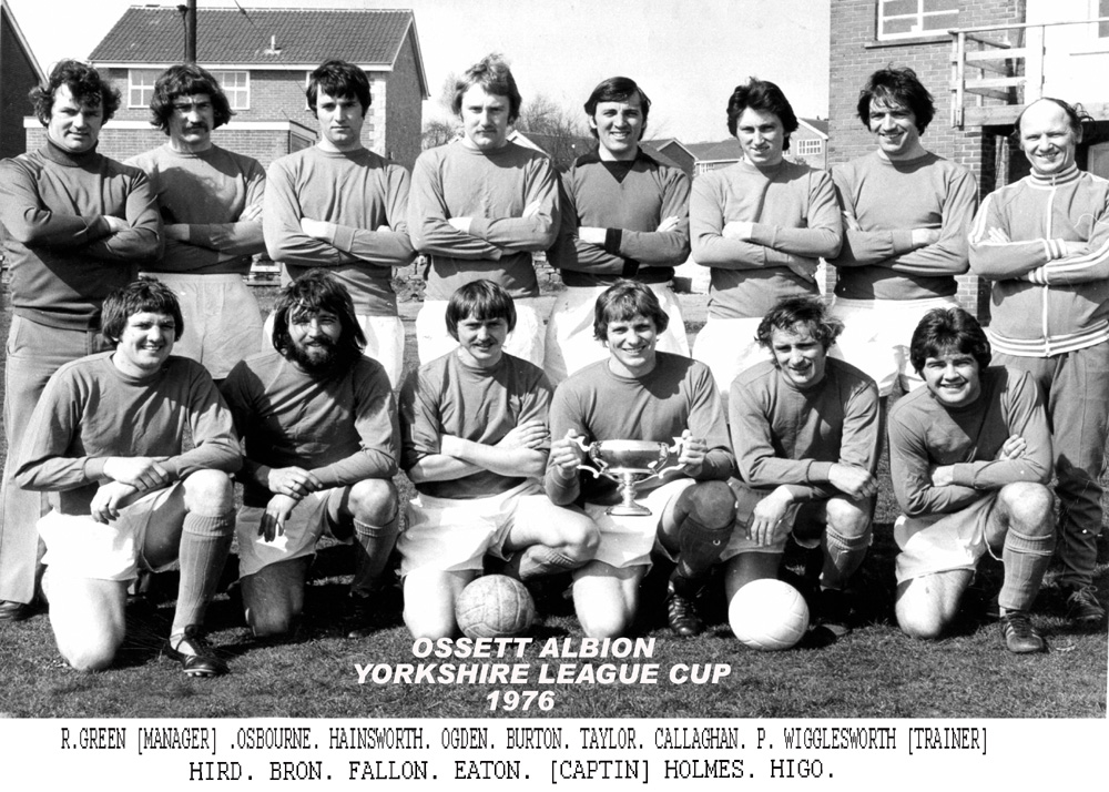 1976 - Ossett Albion AFC Team Photograph