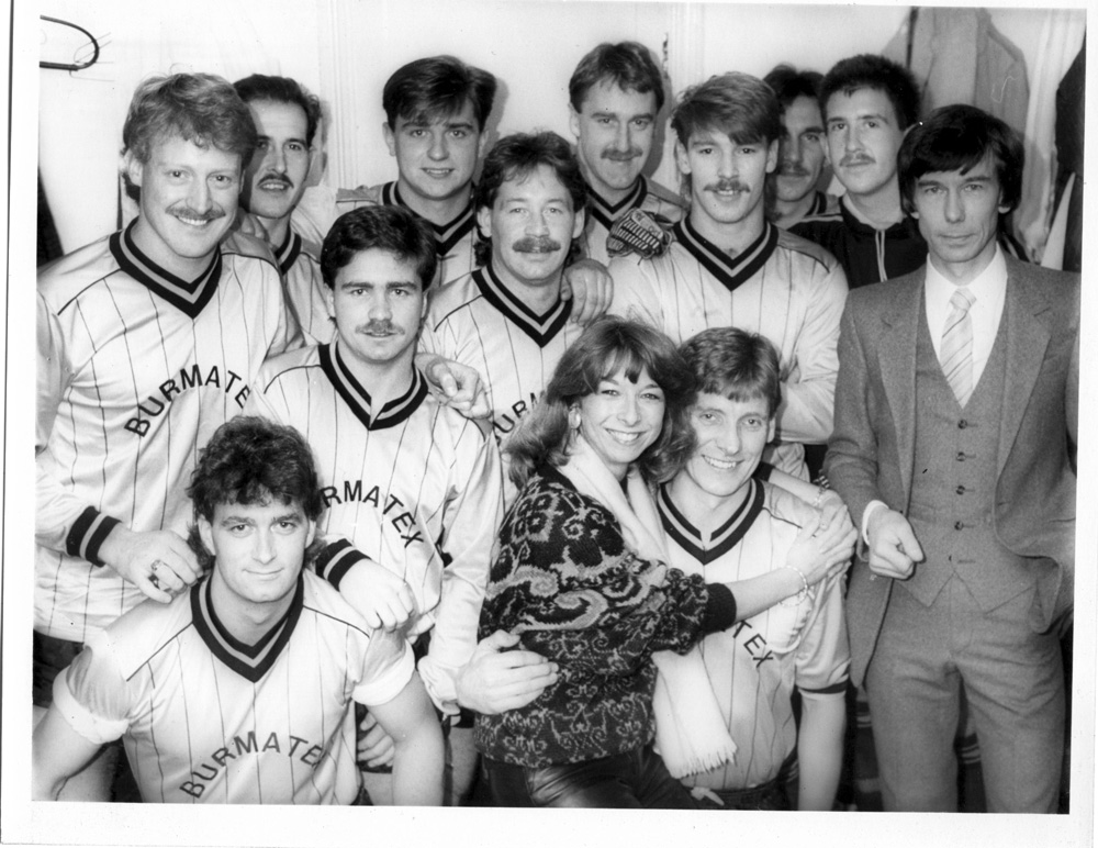 Year Not Know - Ossett Albion AFC Team Photograph with Helen